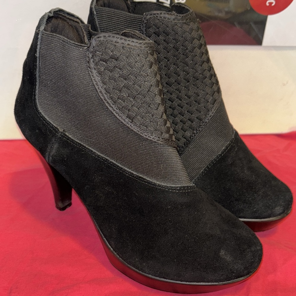 Elegant Black Women's Ankle Boots